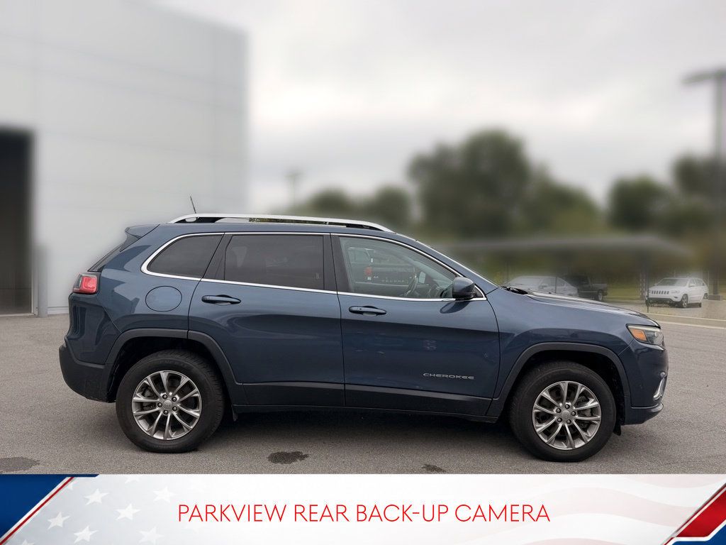 Used 2021 Jeep Cherokee Latitude Lux w/ Comfort/Convenience Group AWD/4WD image 7