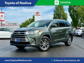 Used 2019 Toyota Highlander XLE w/ Carpet Mat Package (TMS) AWD/4WD video 1