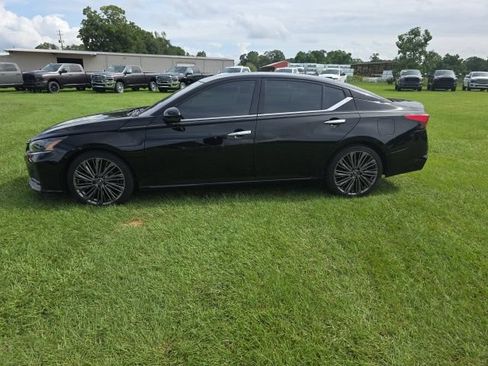 Used 2023 Nissan Altima 2.5 SL FWD image 3
