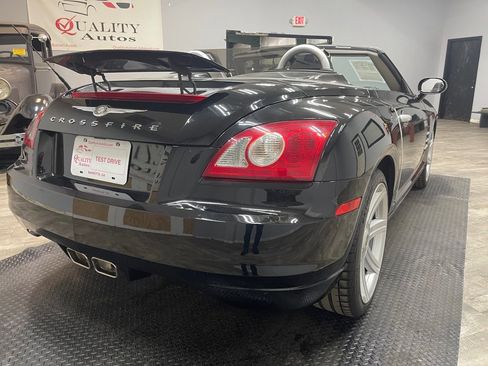 Used 2005 Chrysler Crossfire Limited image 19