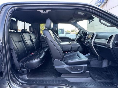Used 2020 Ford F350 Lariat w/ Lariat Value Package AWD/4WD image 14