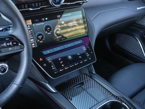 Used 2024 Maserati GranTurismo Trofeo image 17