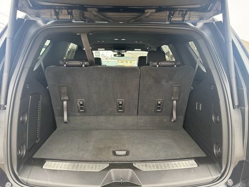 Used 2021 Chevrolet Tahoe Z71 image 18