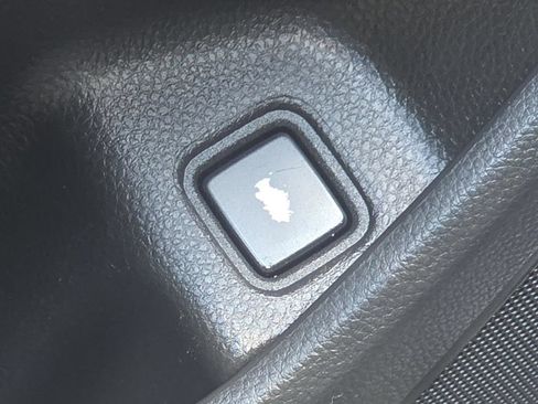 Used 2019 Honda Accord EX-L image 29