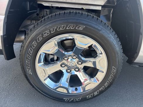 Used 2021 RAM 1500 Big Horn image 9