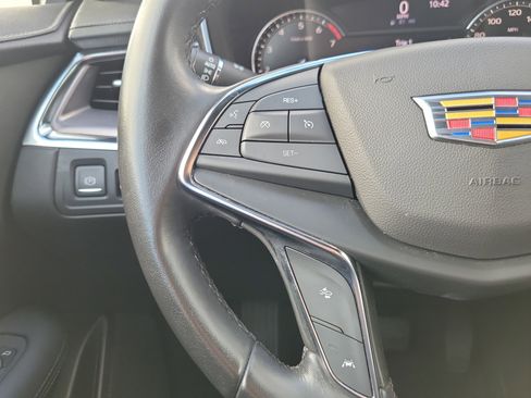 Used 2022 Cadillac XT5 Luxury image 20