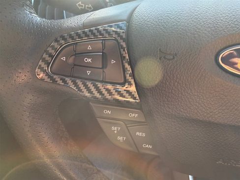 Used 2018 Ford Focus ST image 17