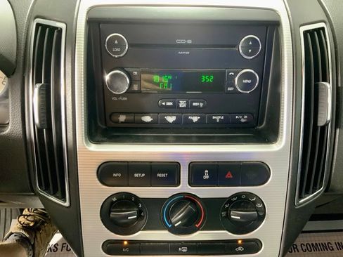 Used 2009 Ford Edge SEL FWD image 20