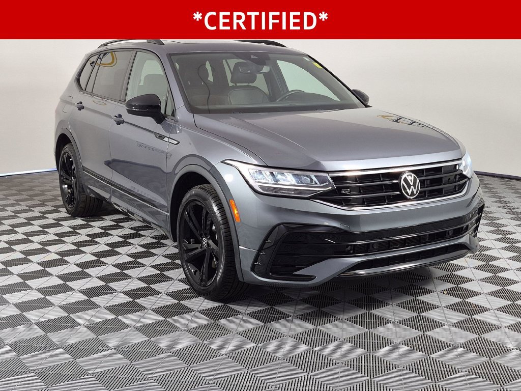 Used 2023 Volkswagen Tiguan SE R-Line FWD image 2