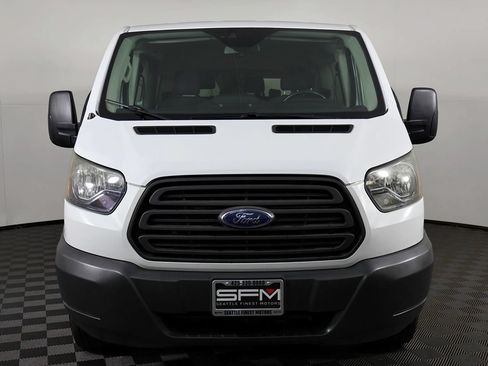 Used 2017 Ford Transit 150 XL RWD image 4