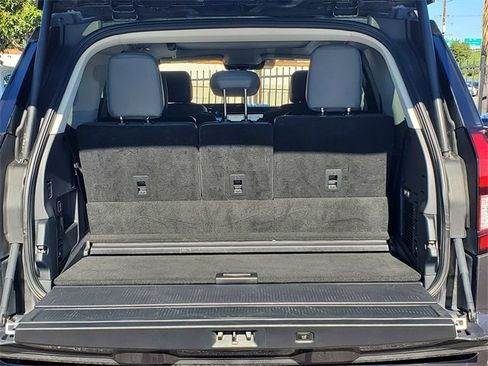 Certified 2025 Ford Expedition Active image 19