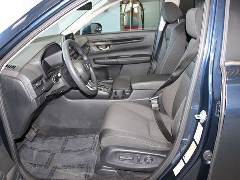 Used 2024 Honda CR-V EX image 7