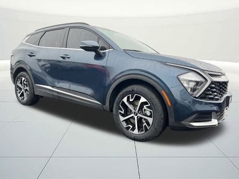 Used 2023 Kia Sportage EX w/ EX Premium Package image 6