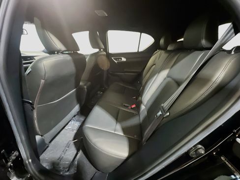 Used 2012 Lexus CT 200h Premium w/ Premium Audio Pkg (F Sport) FWD image 18