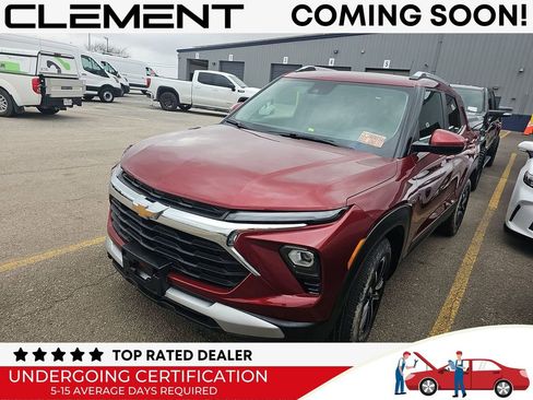 Used 2024 Chevrolet TrailBlazer LT w/ Driver Confidence Package FWD image 1