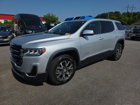 Used 2020 GMC Acadia SLE FWD image 1