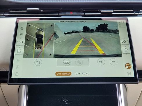 New 2026 Land Rover Range Rover Long Wheelbase Autobiography image 13