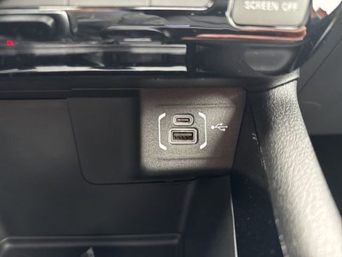 New 2026 Jeep Compass Latitude image 22