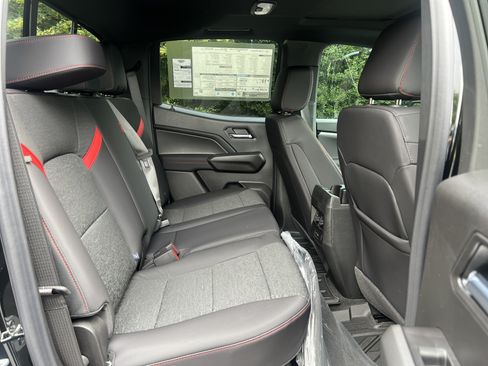 New 2026 Chevrolet Colorado Z71 AWD/4WD image 17