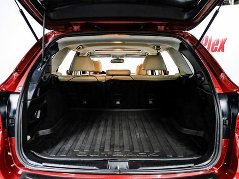 Used 2017 Subaru Outback 2.5i Limited image 48