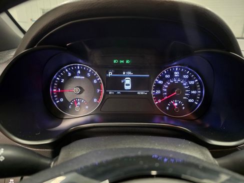 Used 2023 Kia Forte GT-Line FWD image 21
