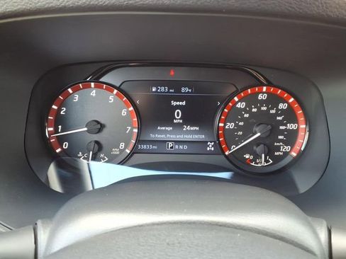 Used 2023 Nissan Frontier PRO-4X w/ Tow Package AWD/4WD image 23
