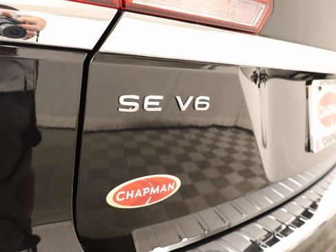 Used 2023 Volkswagen Atlas SE w/ Panoramic Sunroof Package FWD image 21