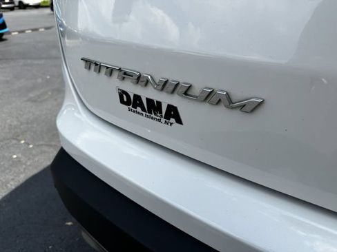 Used 2023 Ford Edge Titanium AWD/4WD image 45