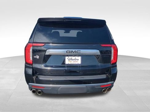 Used 2023 GMC Yukon Denali w/ LPO, Floor Liner Package AWD/4WD image 3