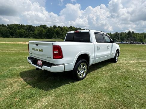 Used 2025 RAM 1500 Big Horn AWD/4WD image 8