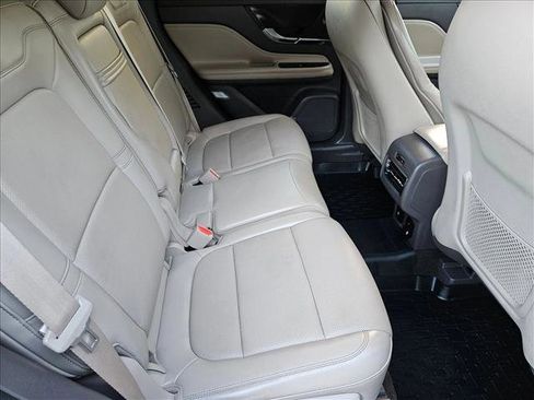 Used 2022 Lincoln Corsair Reserve w/ Equipment Group 201A image 19