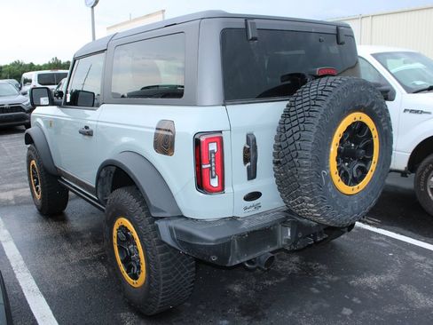 Used 2024 Ford Bronco Badlands w/ Sasquatch Package AWD/4WD image 7