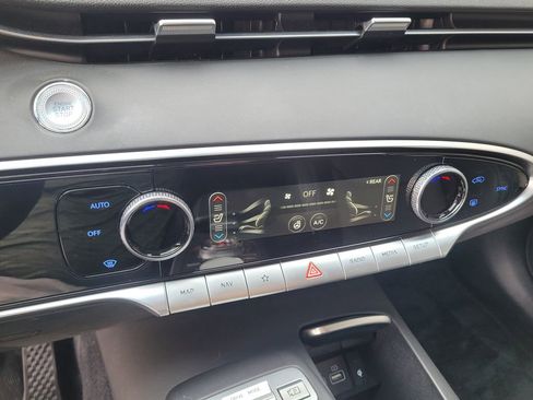 Used 2023 Genesis GV70 2.5T w/ Select Package image 20