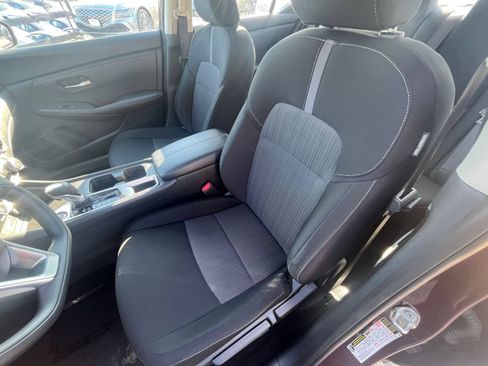 Used 2025 Nissan Sentra SV FWD image 36