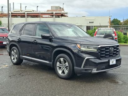 Used 2025 Honda Pilot EX-L
