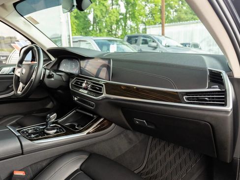 Used 2020 BMW X7 xDrive40i w/ Premium Package AWD/4WD image 20