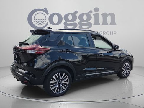 Used 2024 Nissan Kicks SR FWD image 5