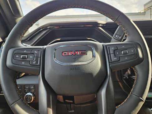 New 2026 GMC Sierra 2500 AT4 w/ AT4 Premium Plus Package AWD/4WD image 11