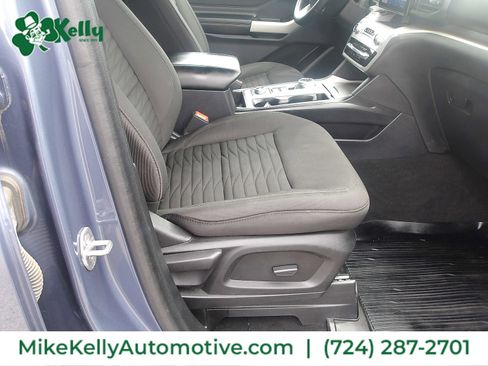 Used 2021 Ford Explorer XLT AWD/4WD image 12
