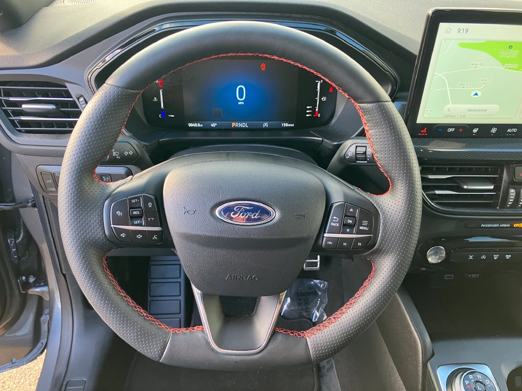 Used 2024 Ford Escape ST-Line w/ Tech Pack #1 AWD/4WD image 12