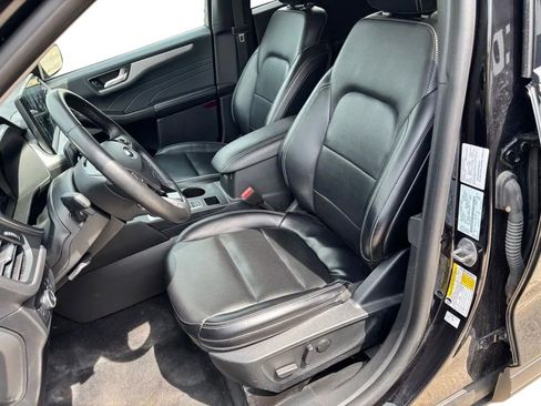 Used 2024 Ford Escape Platinum AWD/4WD image 22