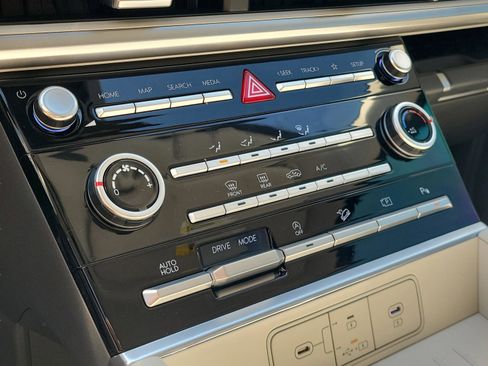 New 2026 Hyundai Santa Fe SE image 24