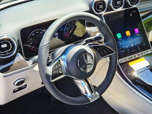 New 2026 Mercedes-Benz GLC 300 4MATIC image 19