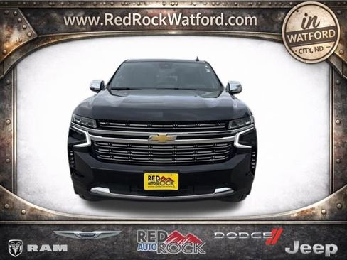 Used 2024 Chevrolet Suburban Premier AWD/4WD image 4