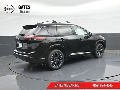 New 2026 Nissan Rogue Platinum w/ Platinum Premium Package image 2