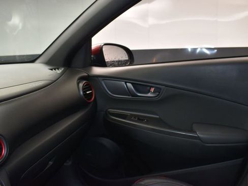 Used 2019 Hyundai Kona Ultimate image 25