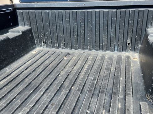 Used 2017 Toyota Tacoma TRD Off-Road w/ Premium & Technology Package image 11