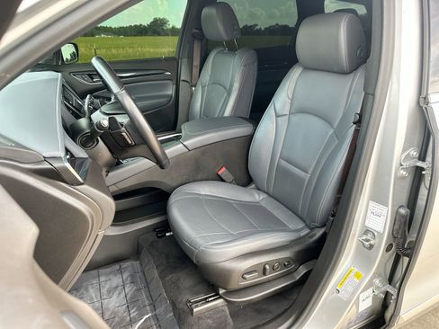 Used 2022 Buick Enclave Premium image 15