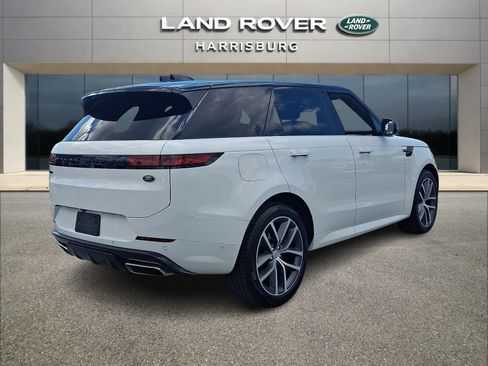Used 2023 Land Rover Range Rover Sport SE Dynamic AWD/4WD image 4