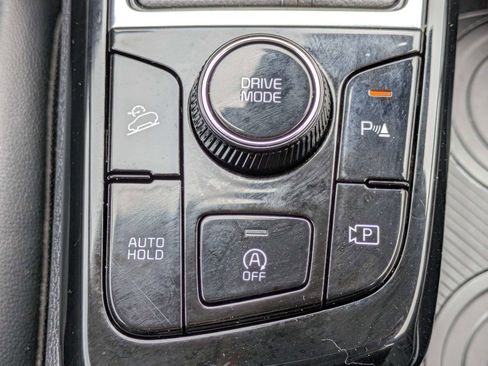 Used 2025 Kia Sportage EX FWD image 26
